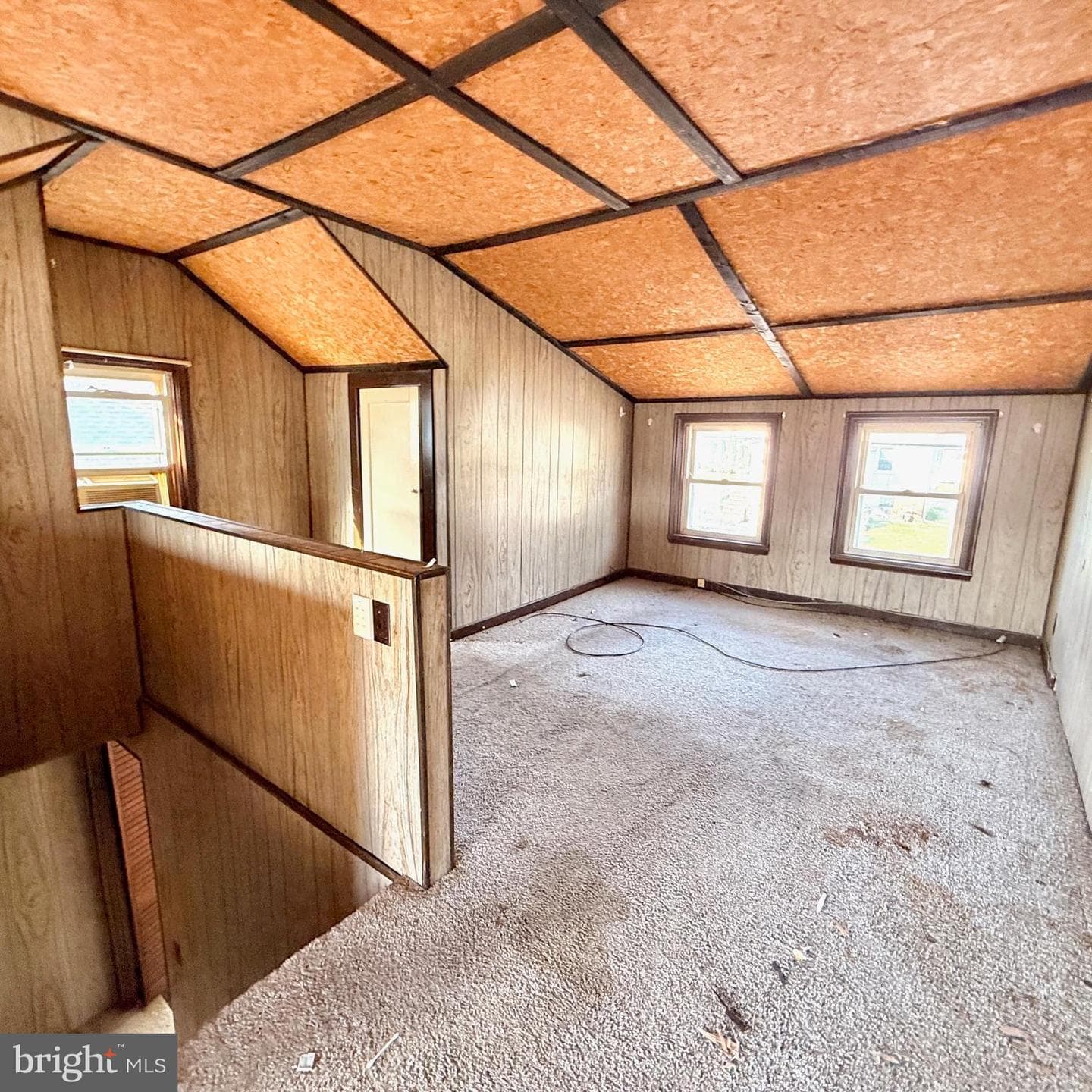 118 Midland Ave photo 17