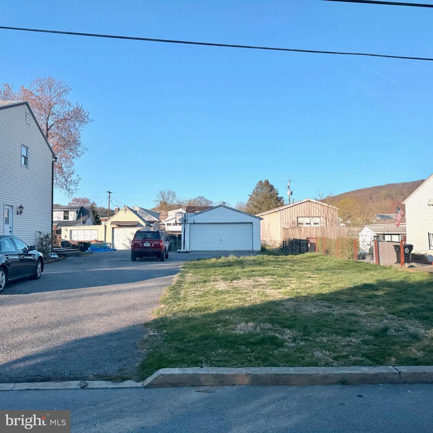 118 Midland Ave photo 6