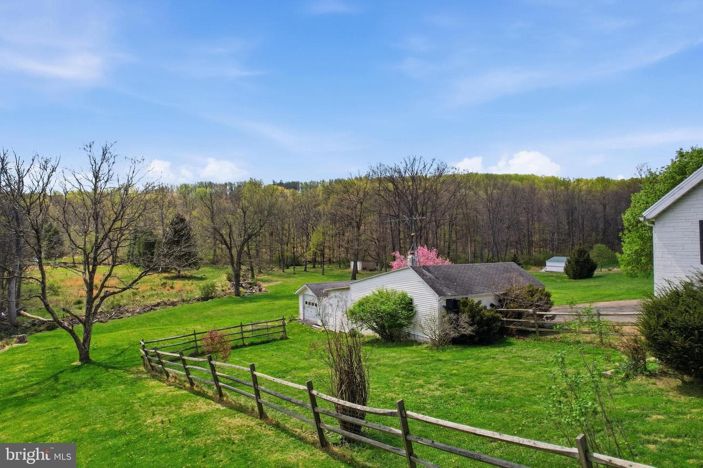 238 Kemp Road photo 58