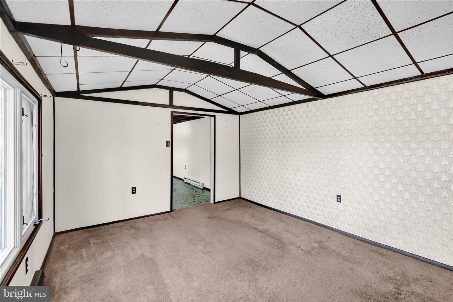 666 Gerhart Lane photo 12