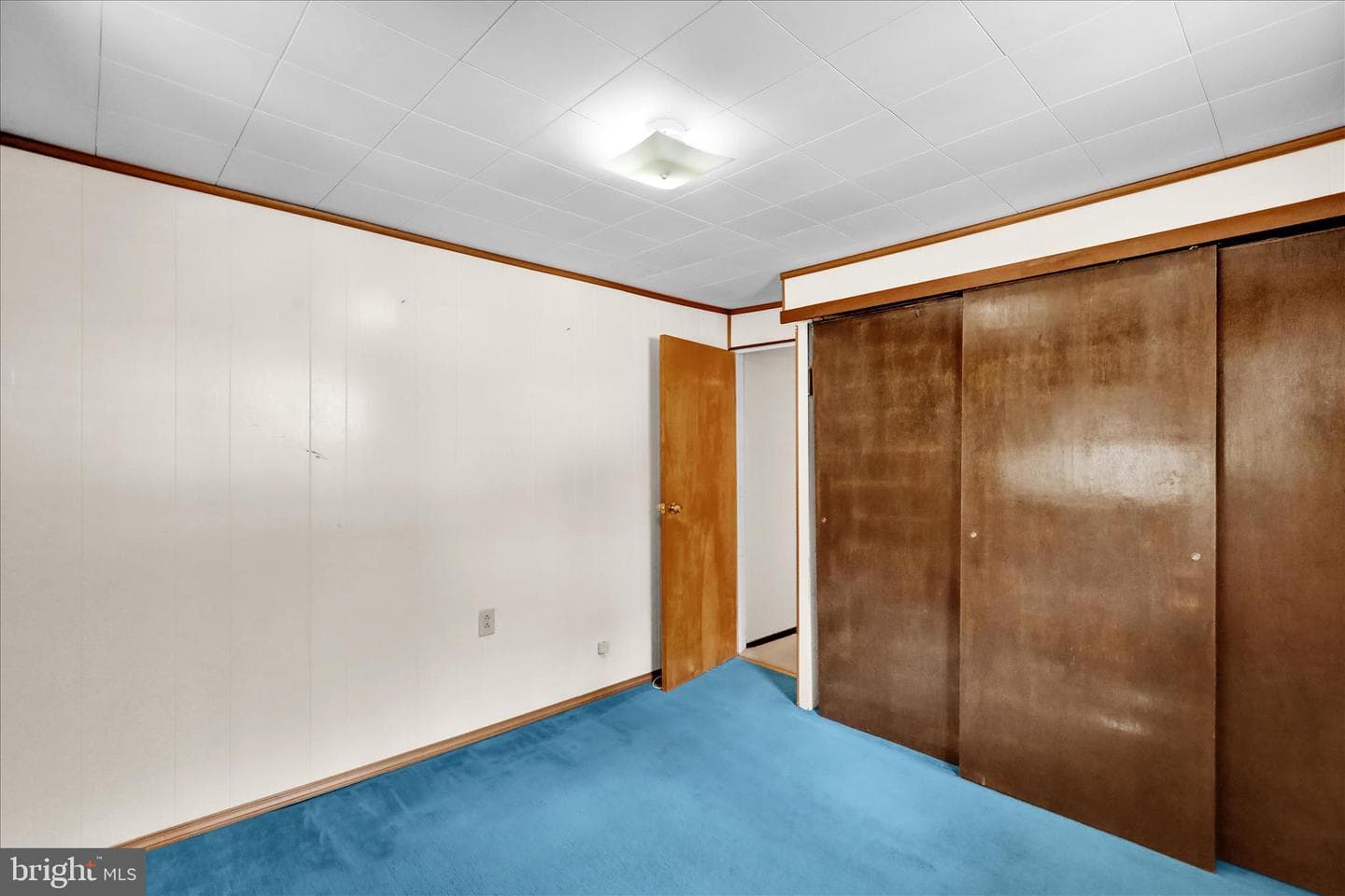 666 Gerhart Lane photo 18