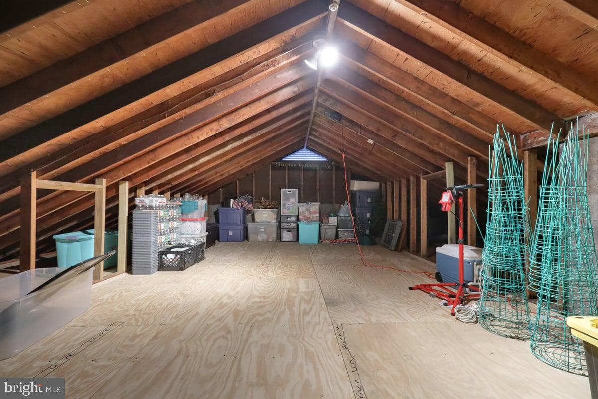 1605 Farr Road photo 36