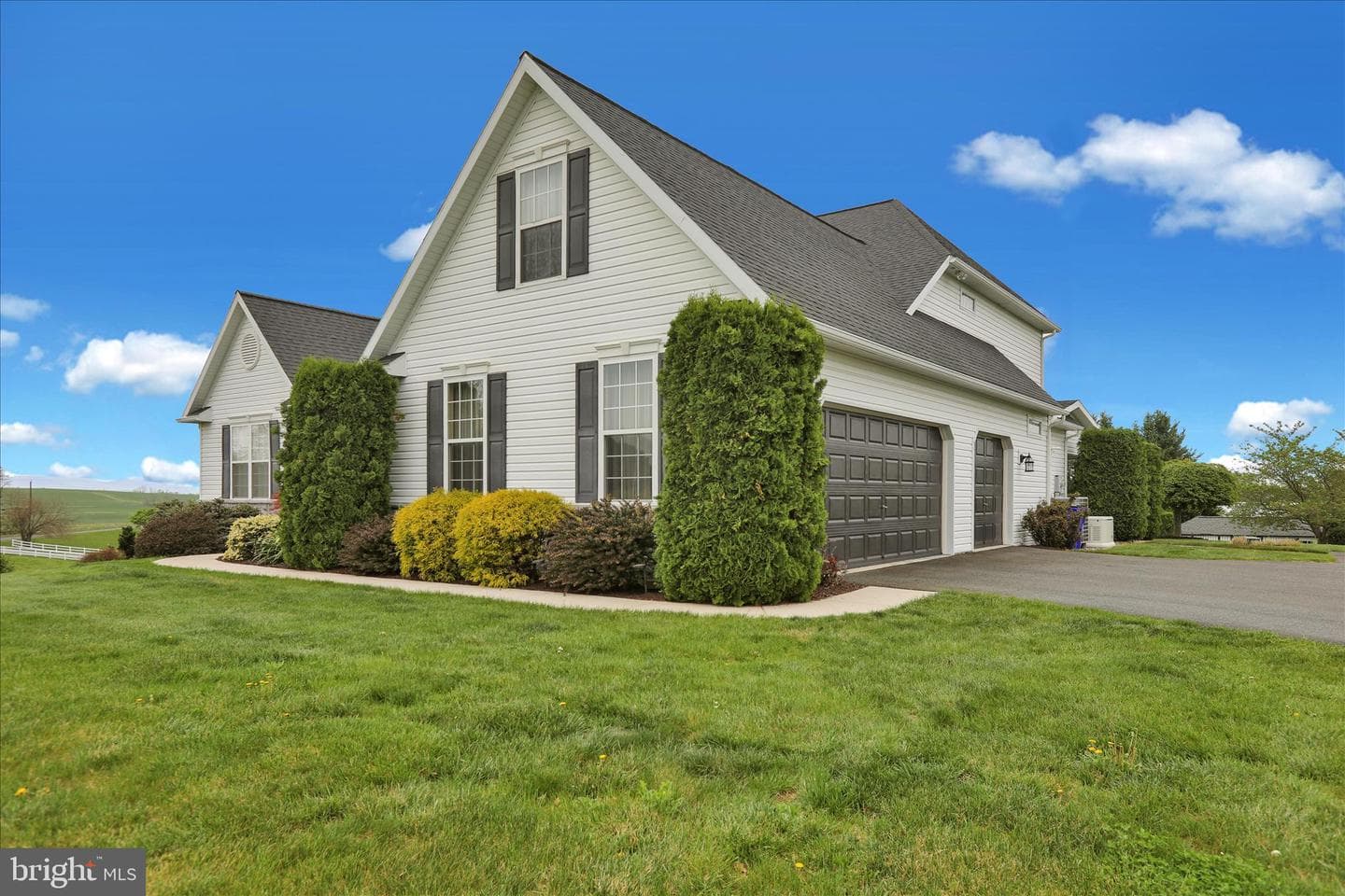 160 Eagleview Drive photo 46