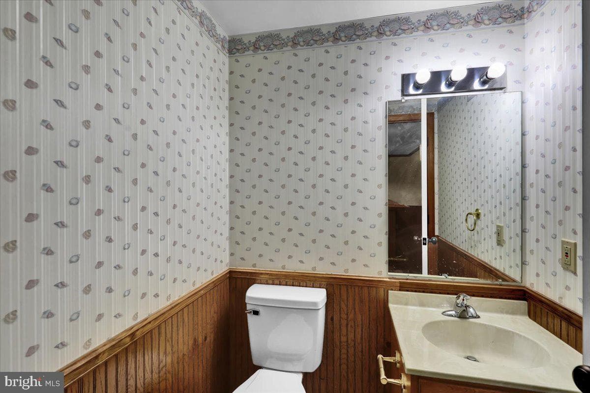 1311 Fredrick Blvd photo 31