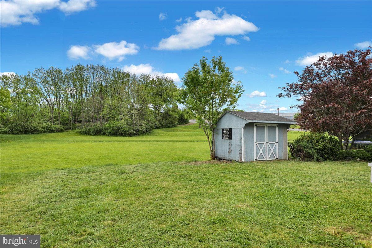 1311 Fredrick Blvd photo 36