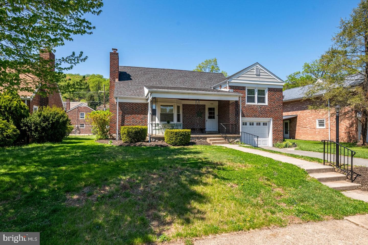 920 Brighton Avenue photo 2