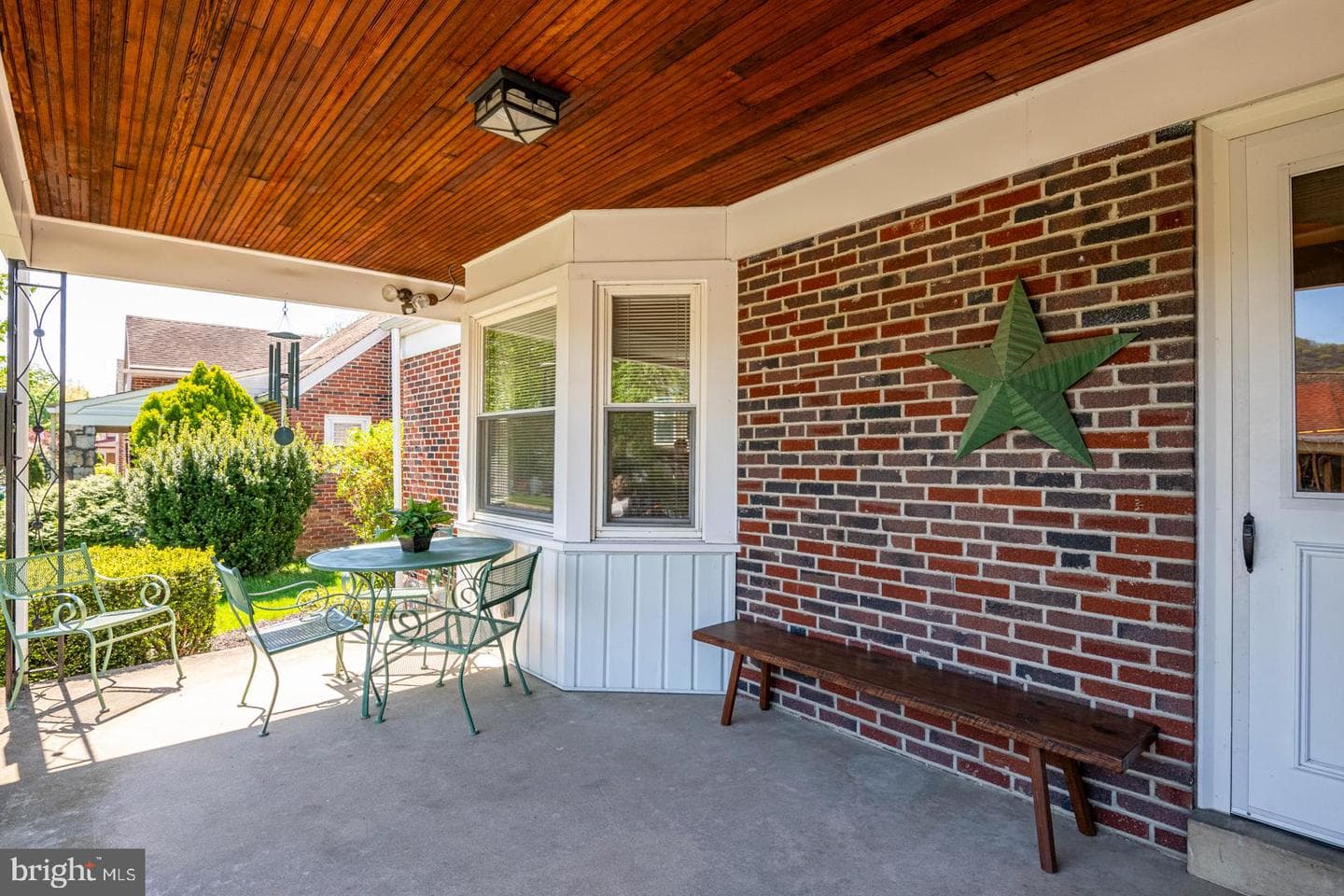 920 Brighton Avenue photo 3
