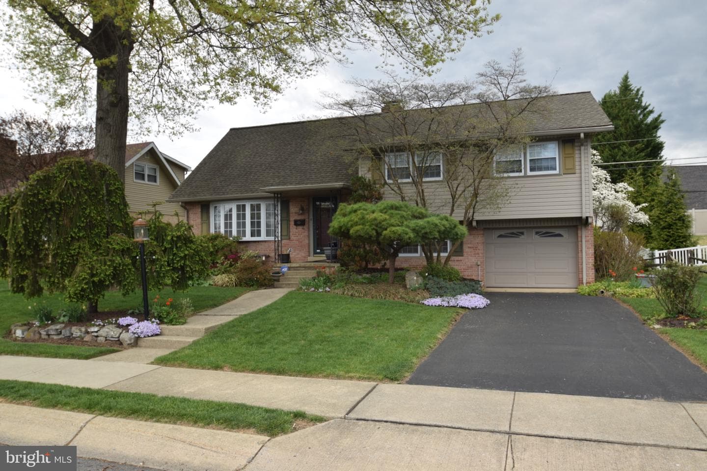 1305 Whitfield Boulevard