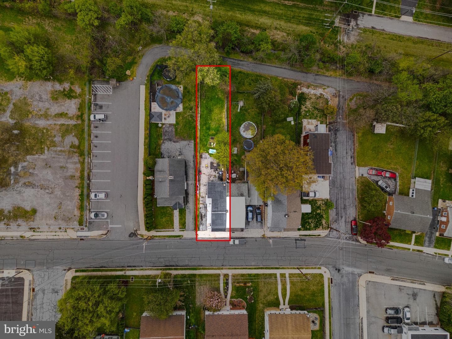 3146 Montrose Avenue photo 45