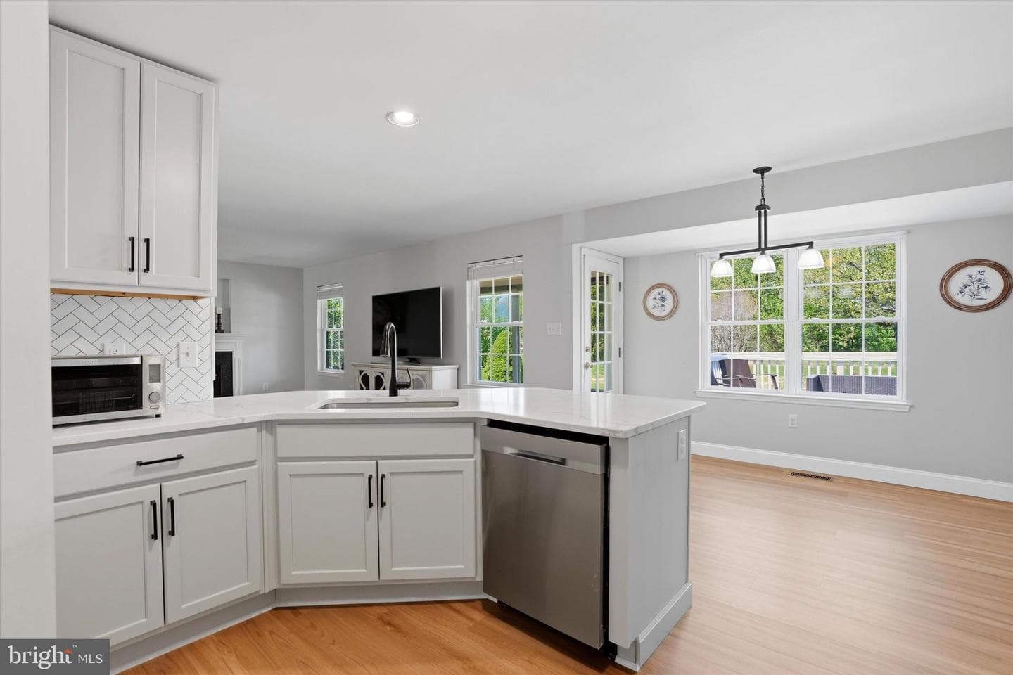 16 Horseshoe Drive photo 18