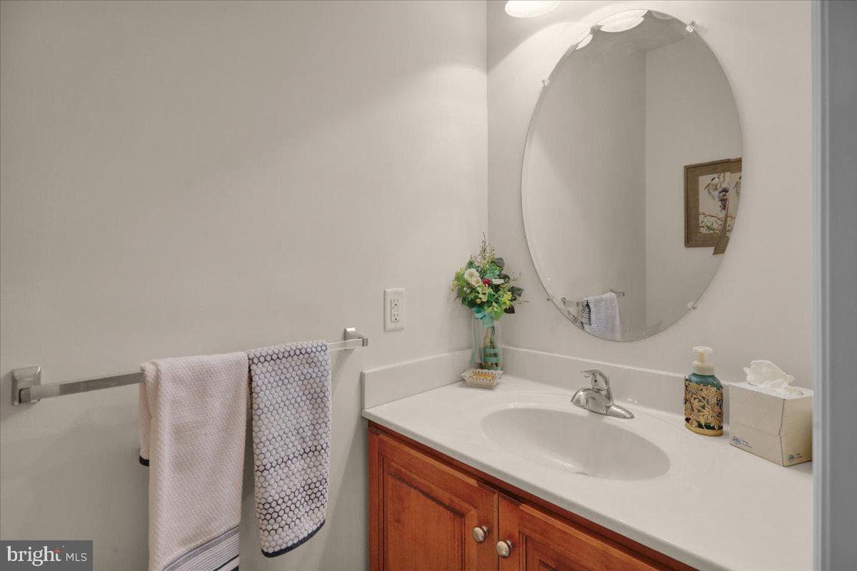 404 Southfield Drive photo 37