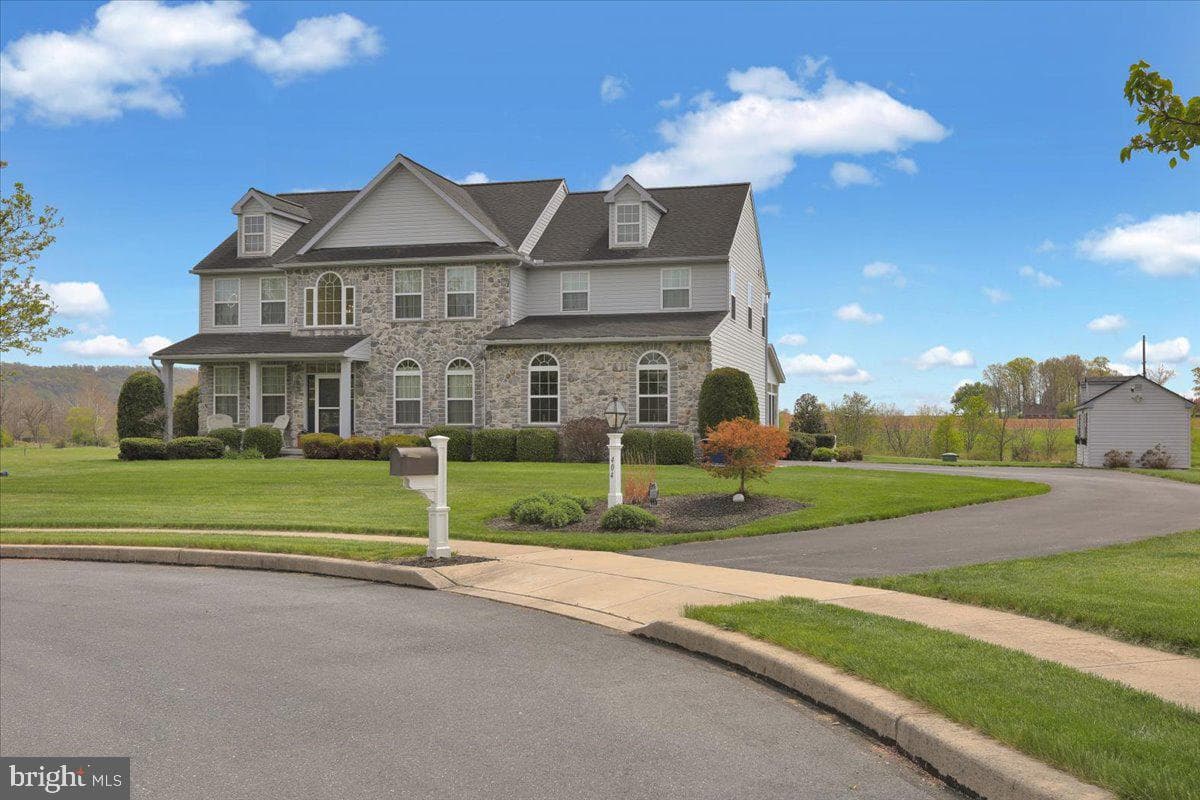 404 Southfield Drive photo 9