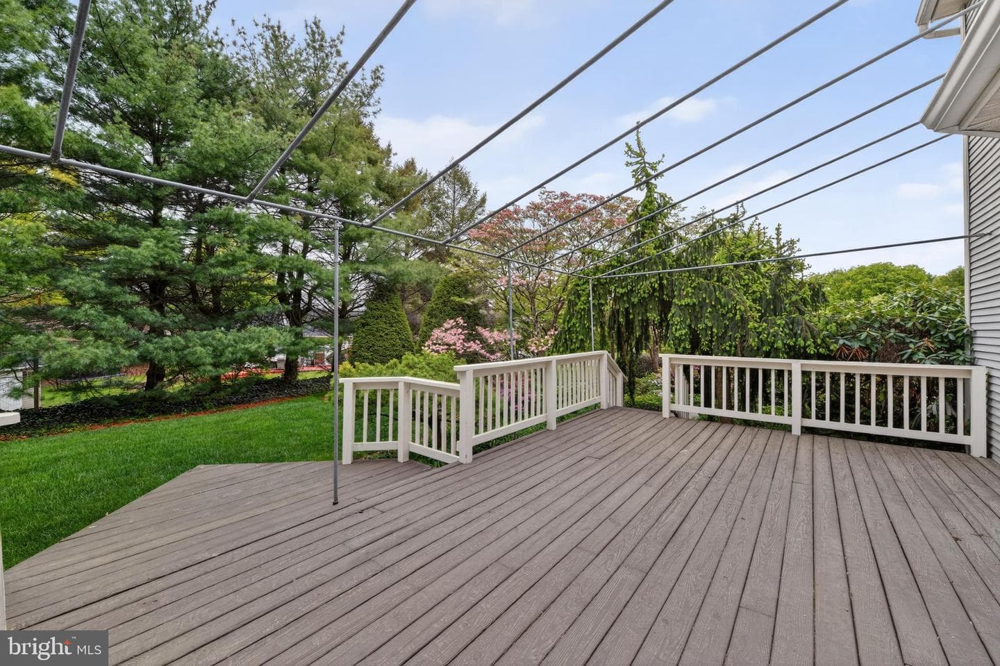 100 Deborah Drive photo 32