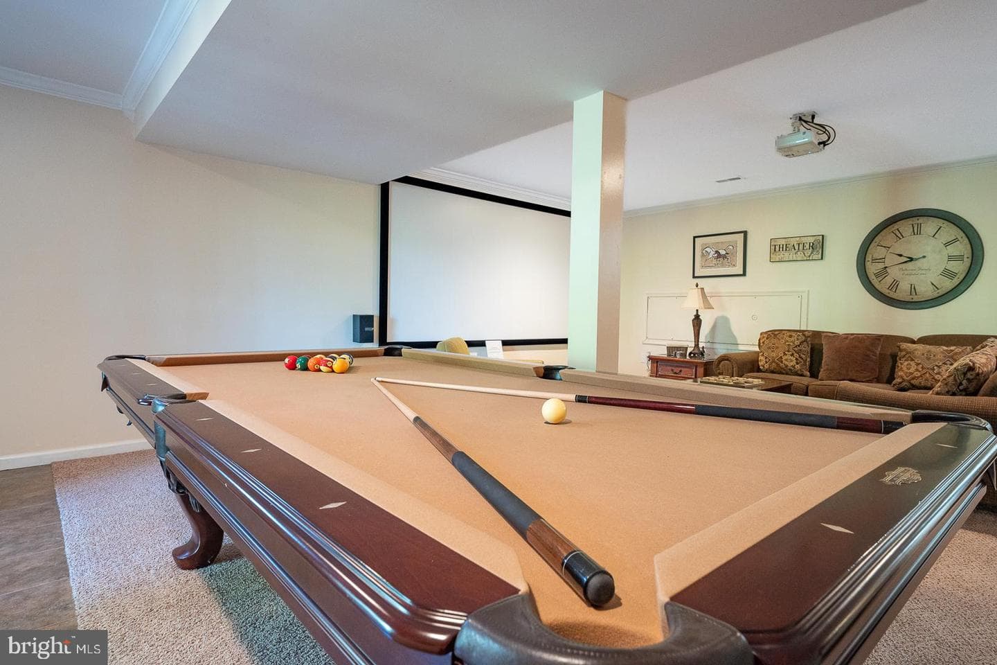 903 Maplewood Drive photo 39
