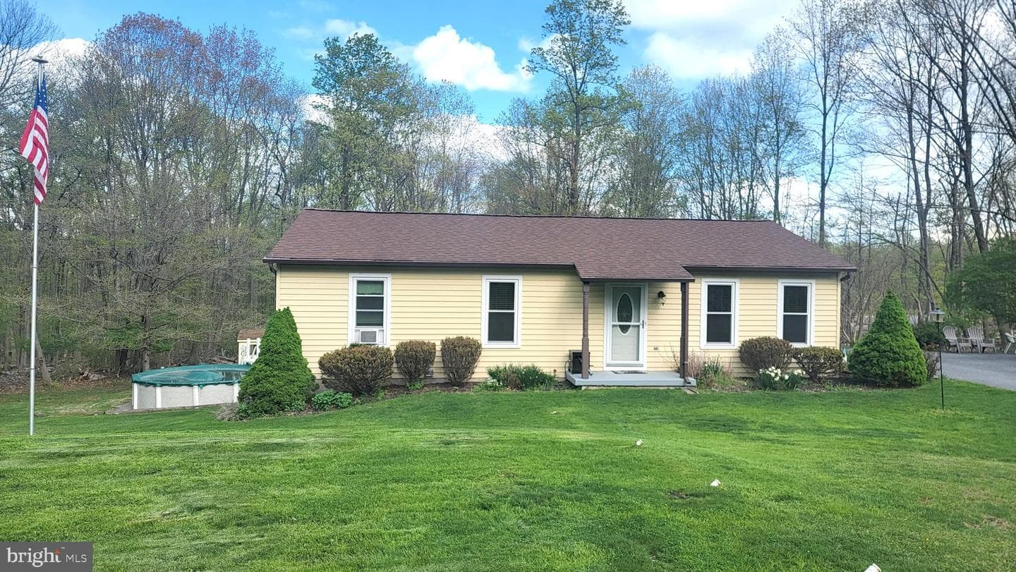 1313 Chestnut Hill Road photo 2