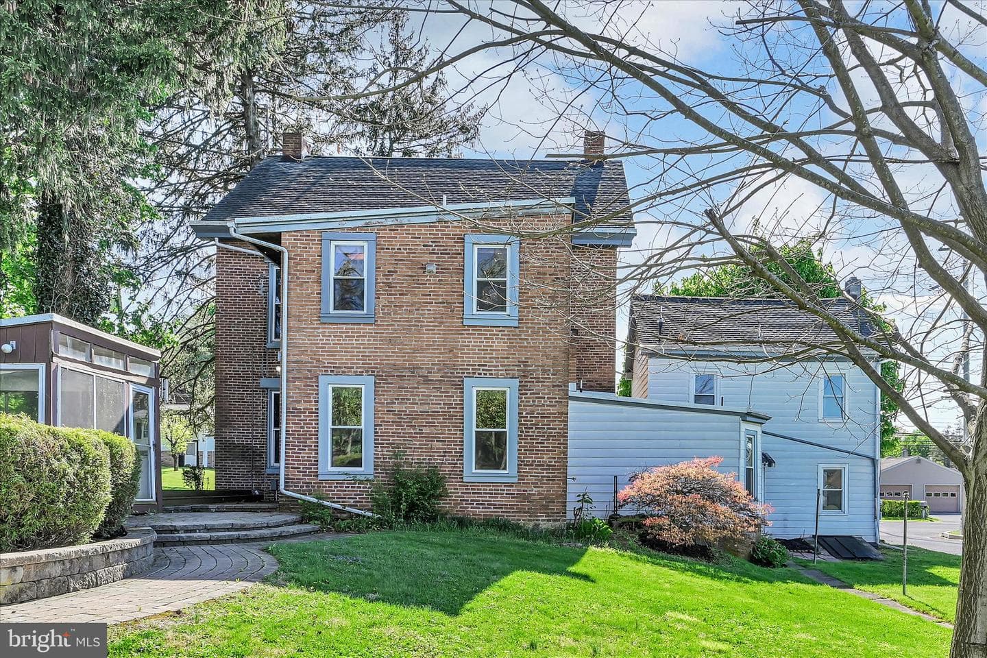 406 Noble St photo 71