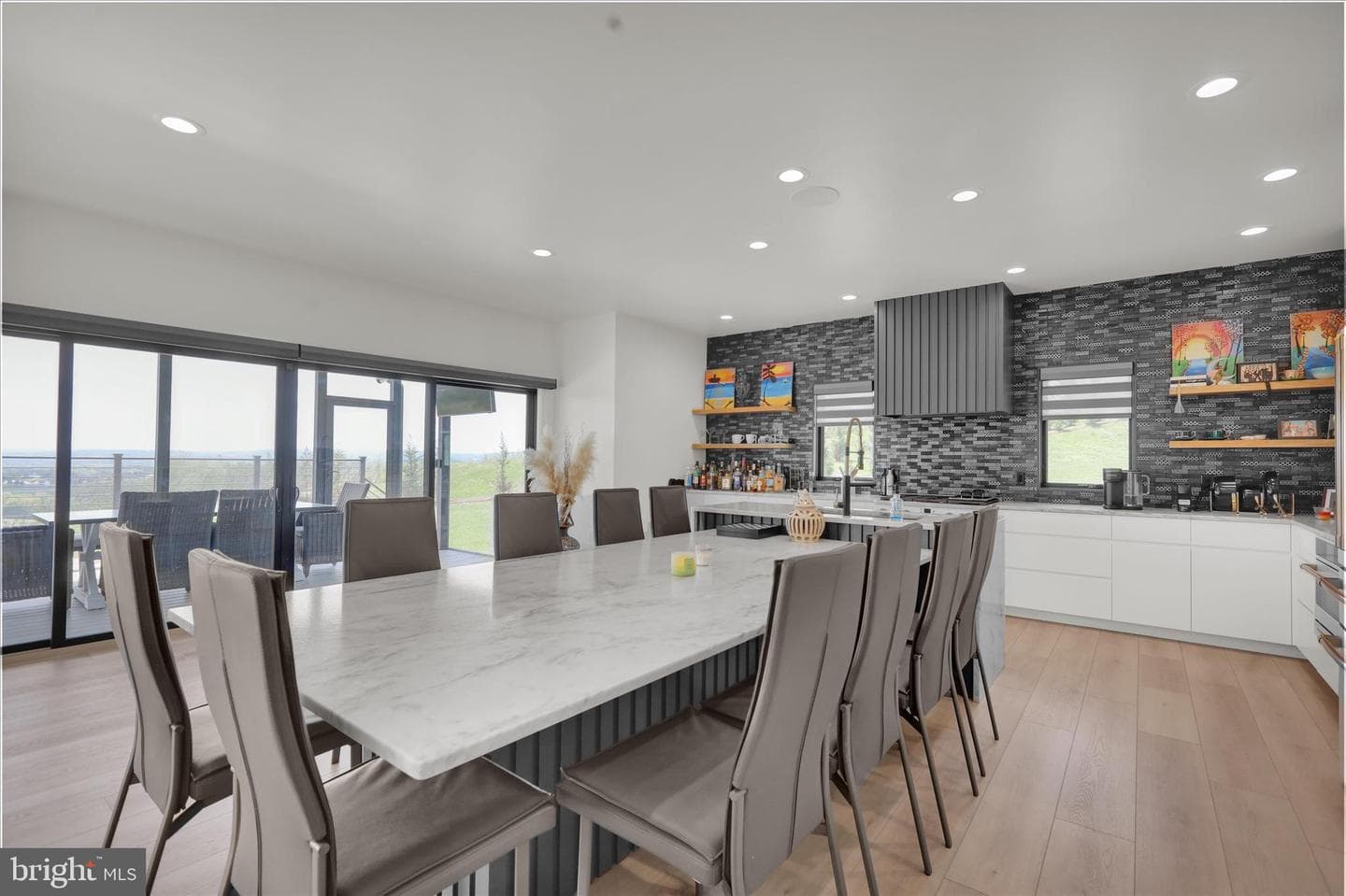 1064 Rick Road photo 11