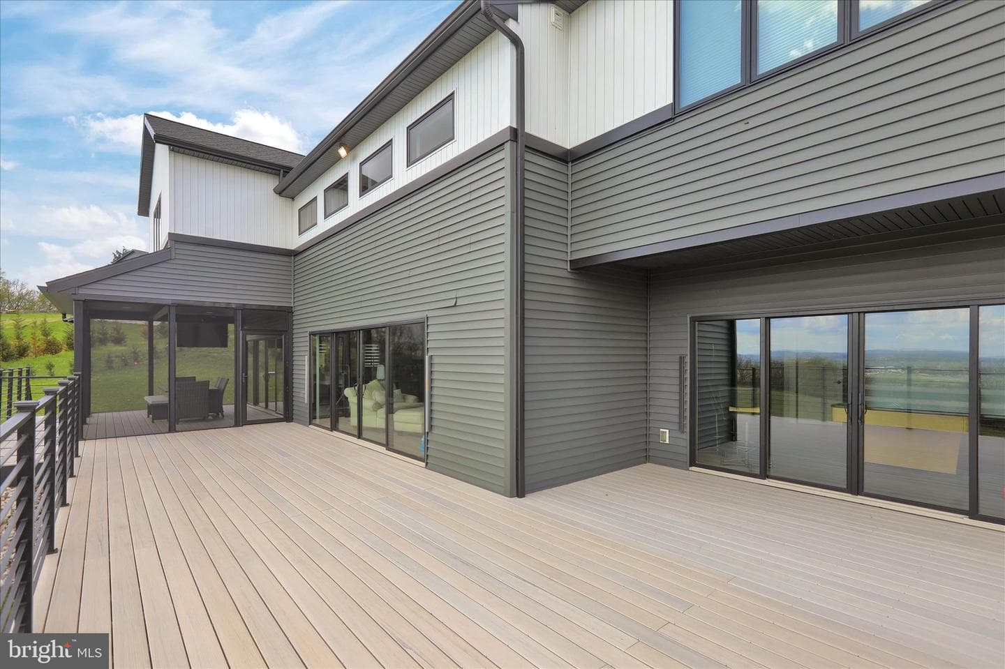 1064 Rick Road photo 47
