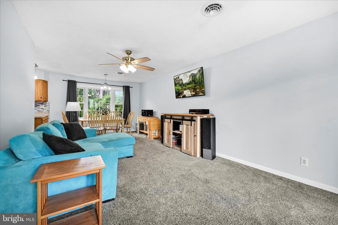2 Cathy Ann Drive photo 18