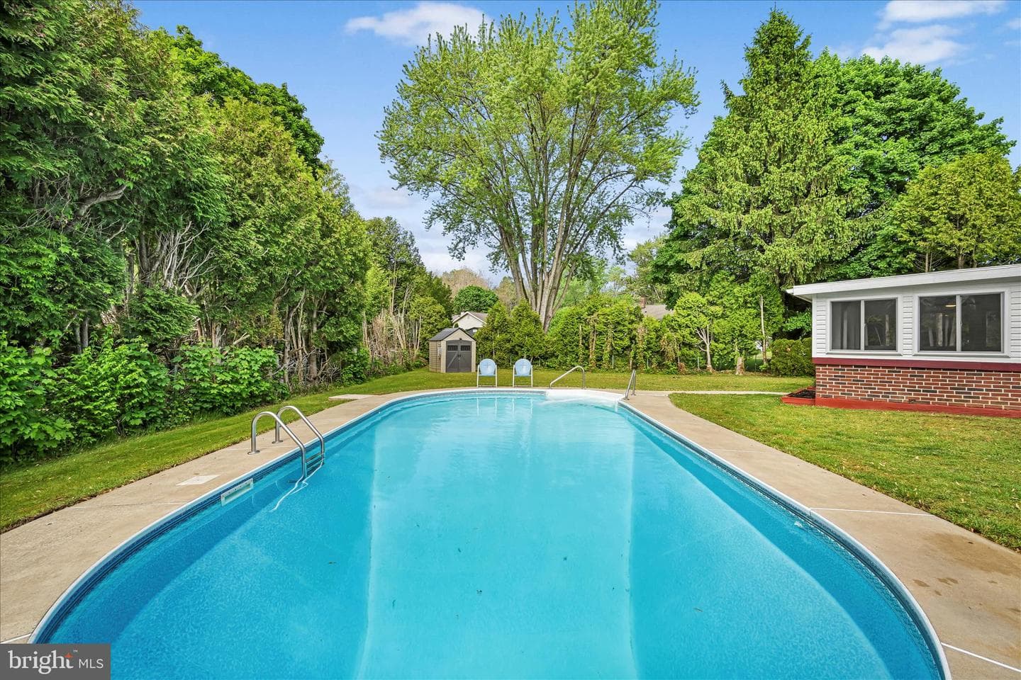 2 Cathy Ann Drive photo 5