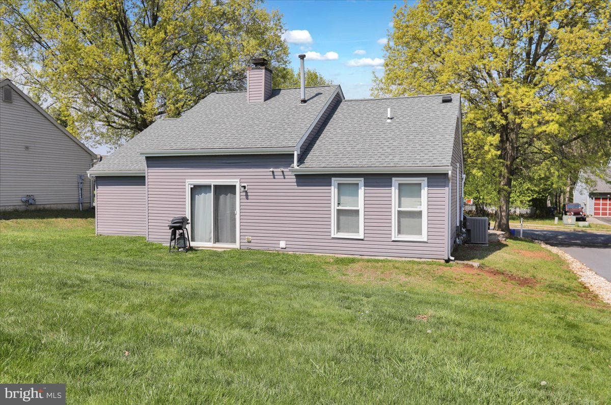 4403 Sylvan Drive photo 4