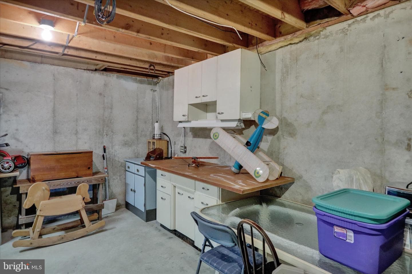 402 Columbus Street photo 31