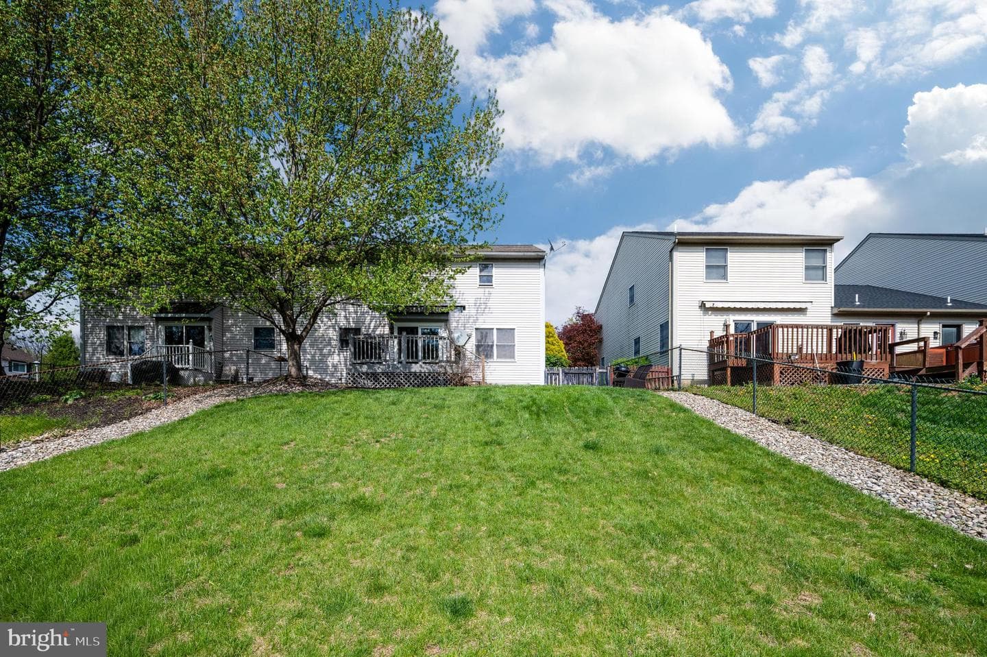 352 Saddlebrook Drive photo 33
