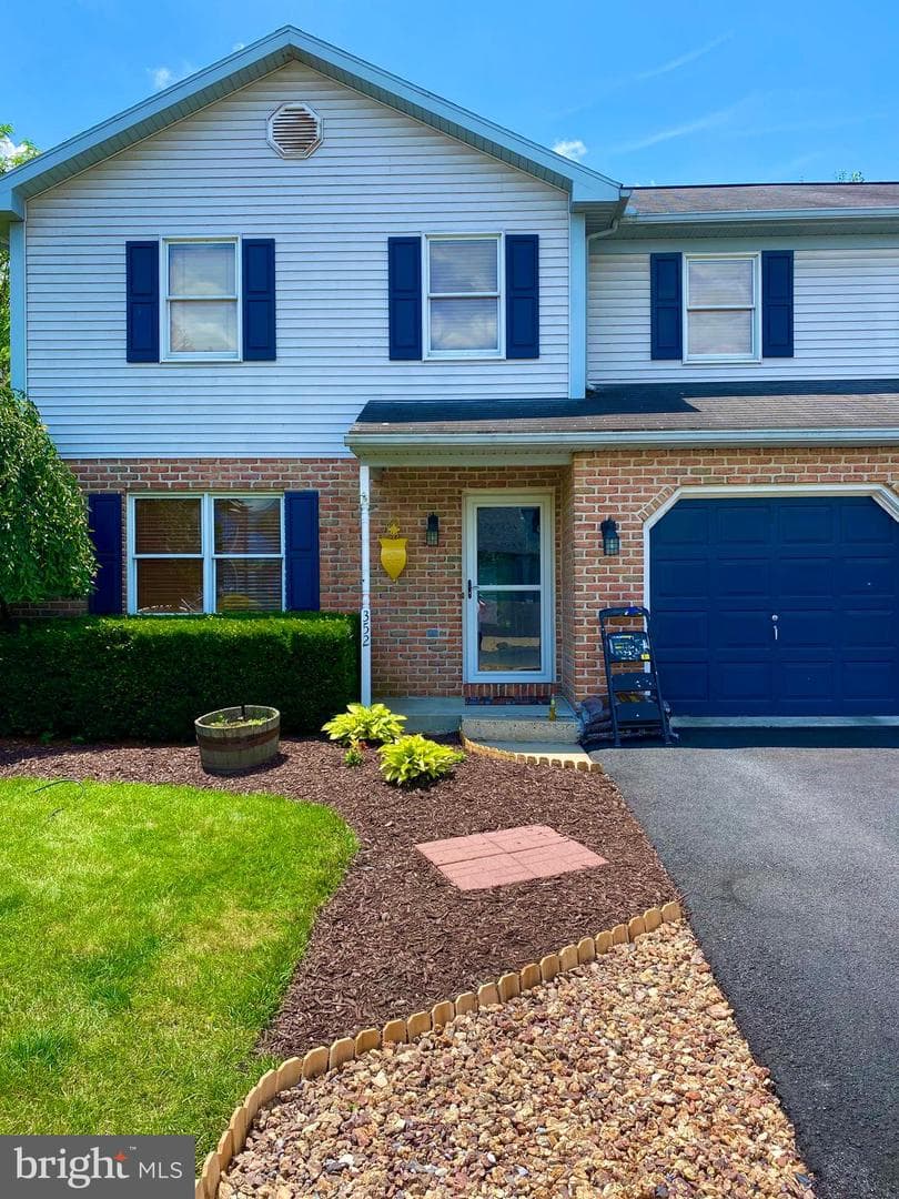 352 Saddlebrook Drive photo 40