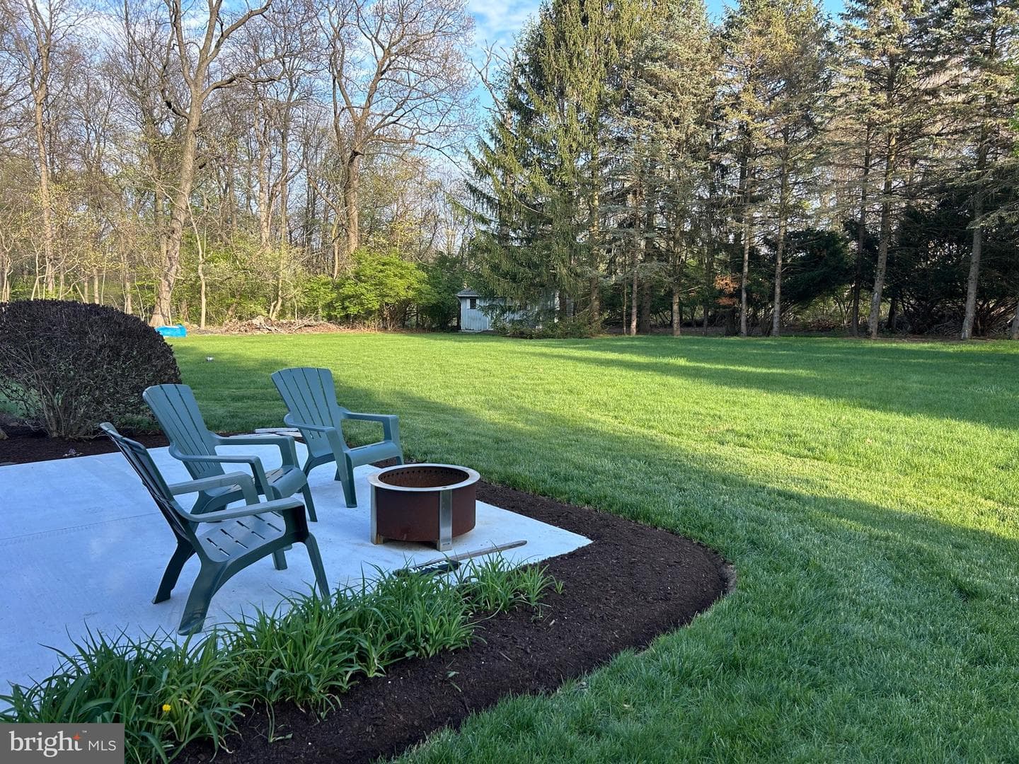 18 Deer Path Road photo 3