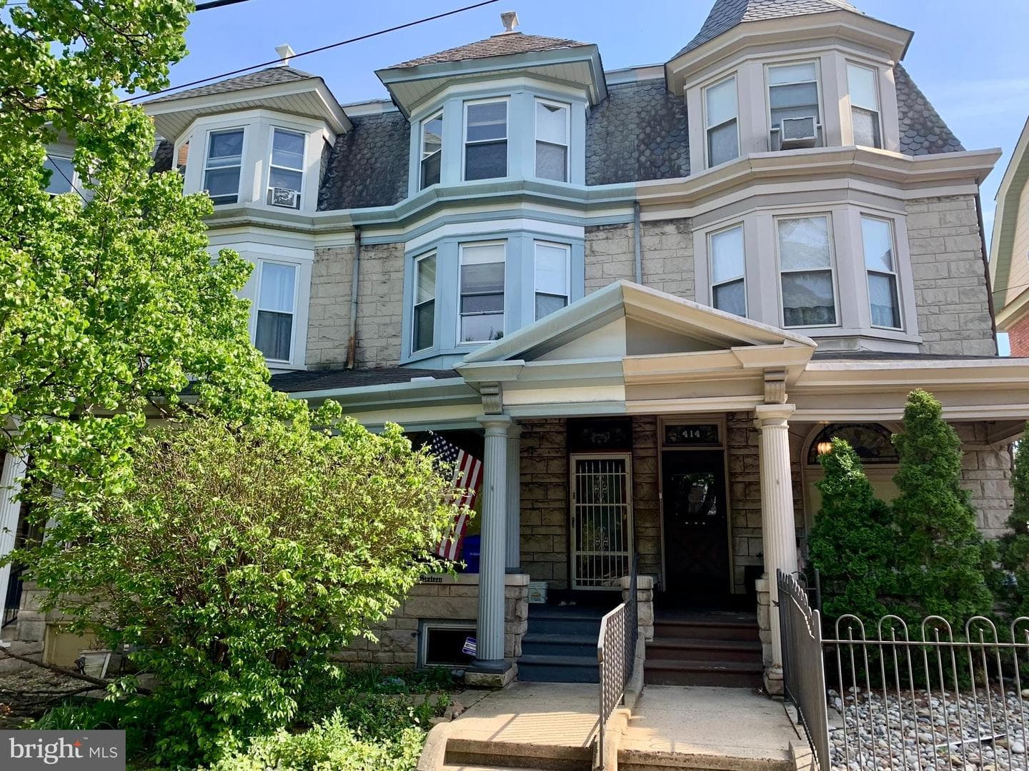 416 Spring Street