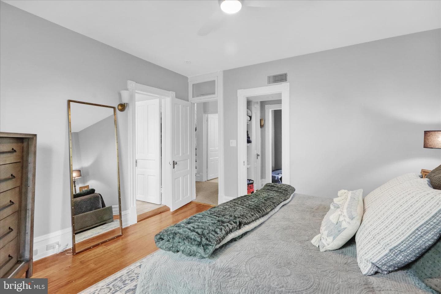 1240 Dauphin Avenue photo 35