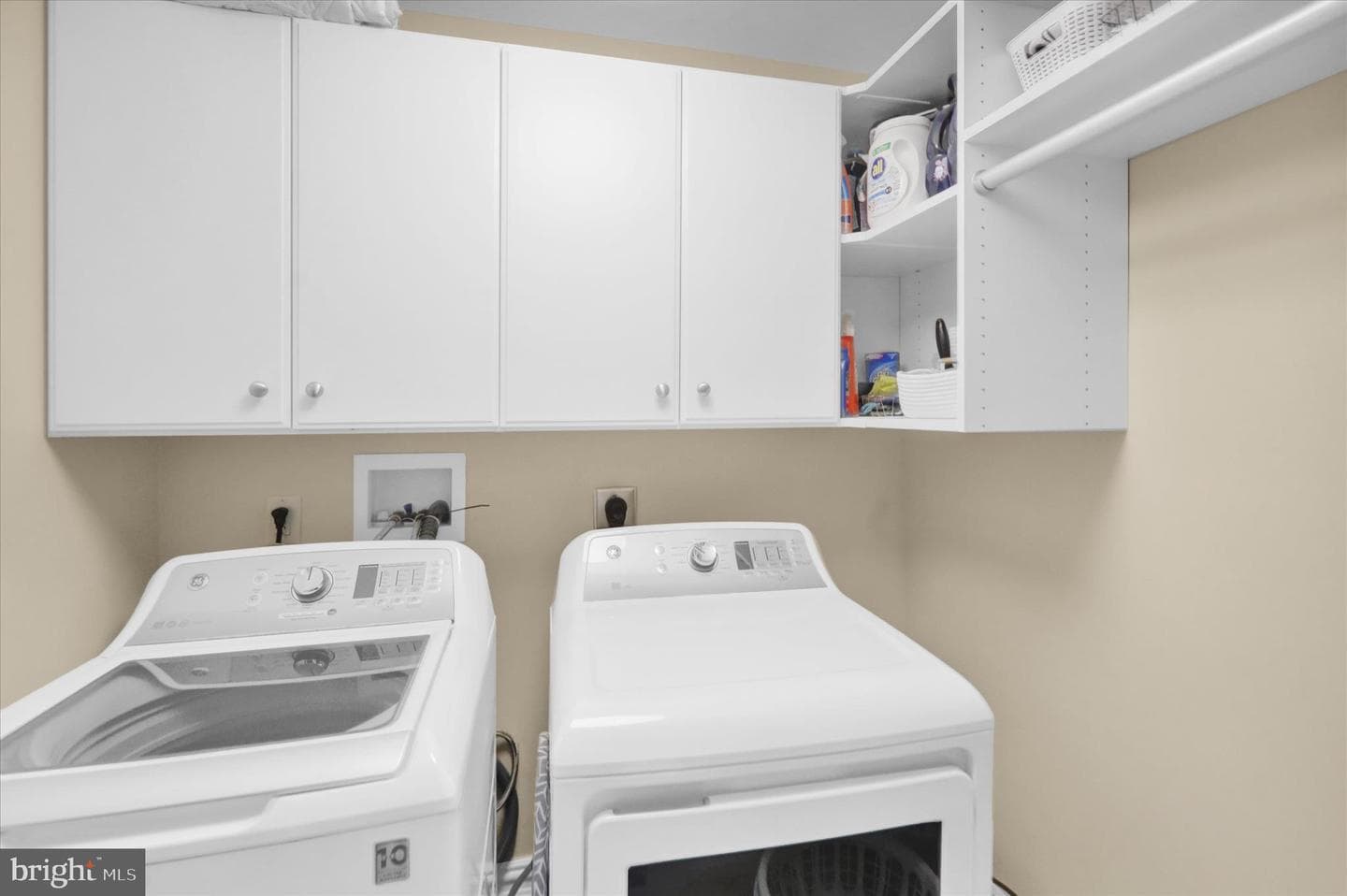 1240 Dauphin Avenue photo 41