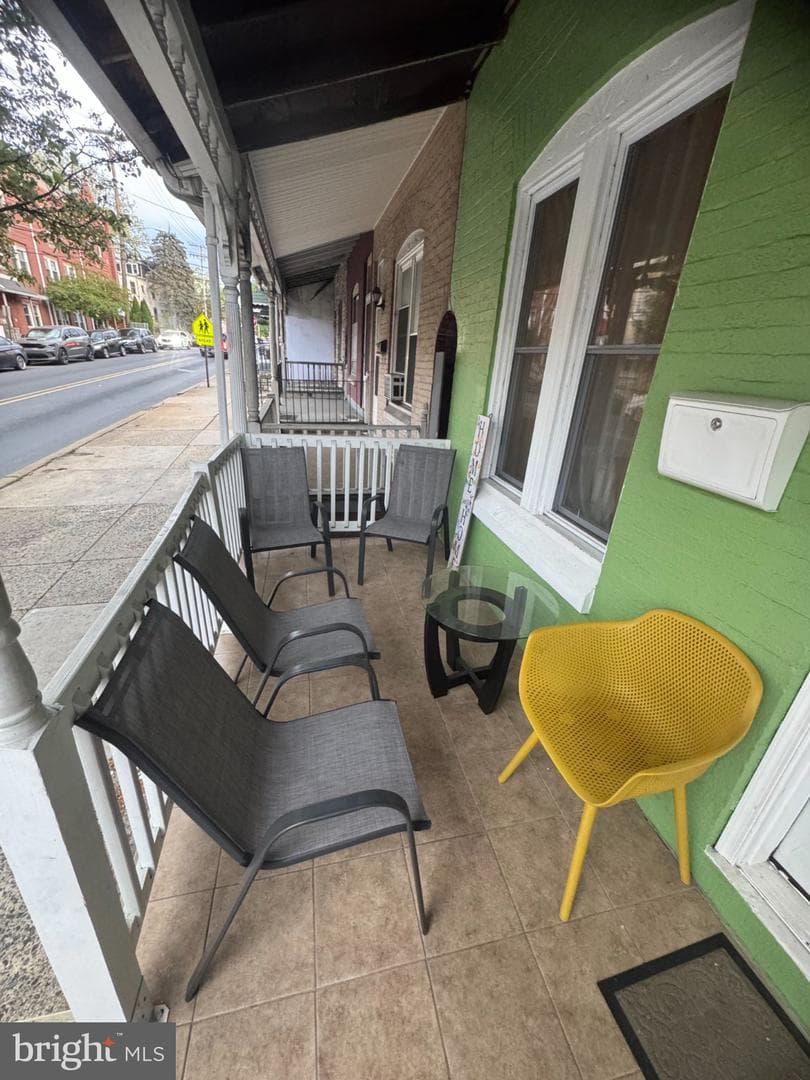 816 Schuylkill Avenue photo 4