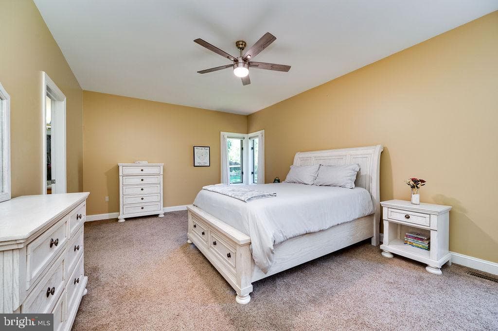 24 Sycamore Drive photo 23
