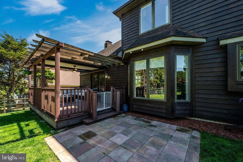 24 Sycamore Drive photo 55