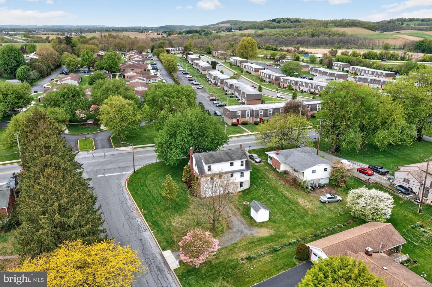 425 College Boulevard photo 12
