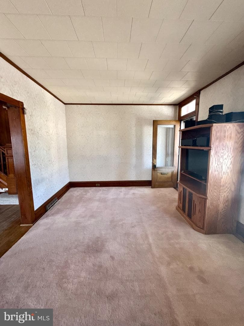 3416 Montclare Street photo 5