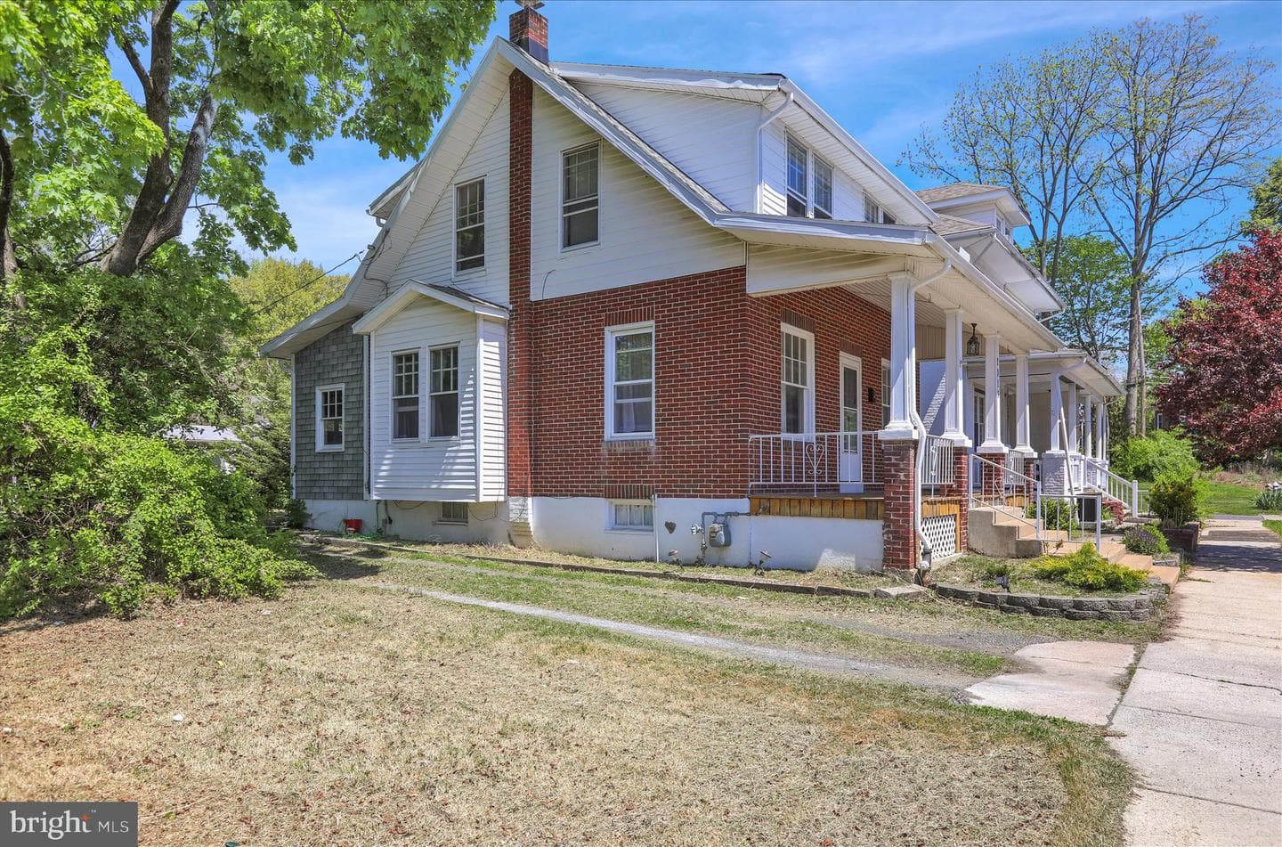 2023 Spring Street photo 5