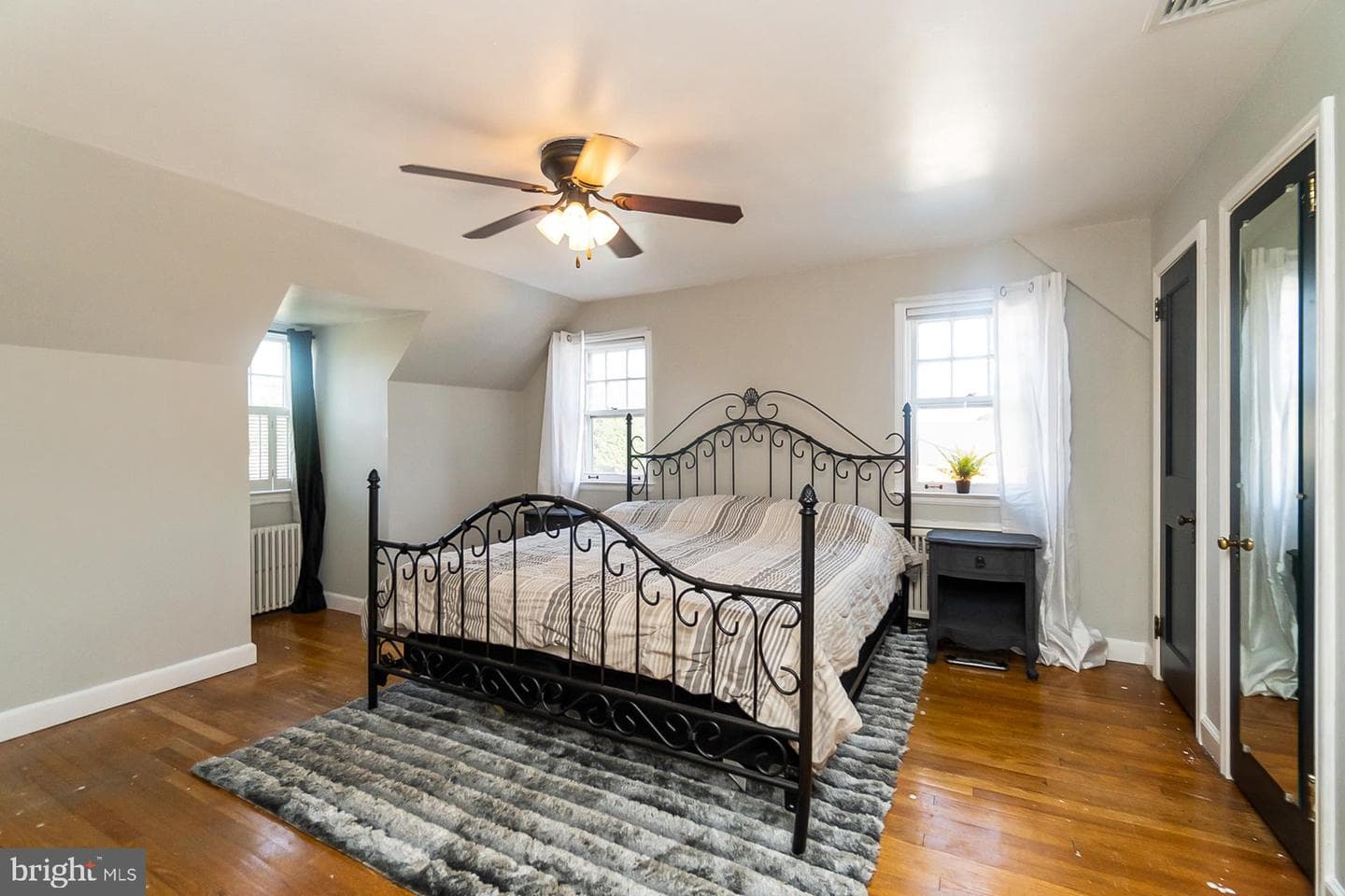 625 Montgomery Avenue photo 17