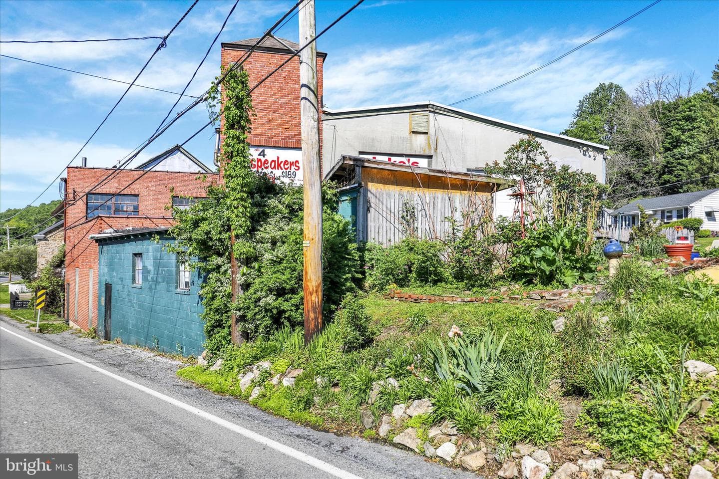 1524 Friedensburg Road photo 3
