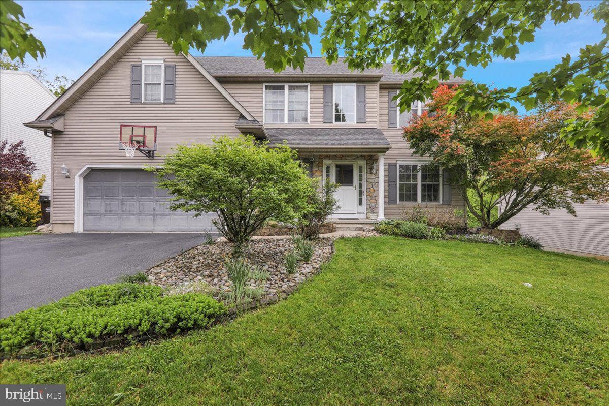 110 Clarion Drive photo 1