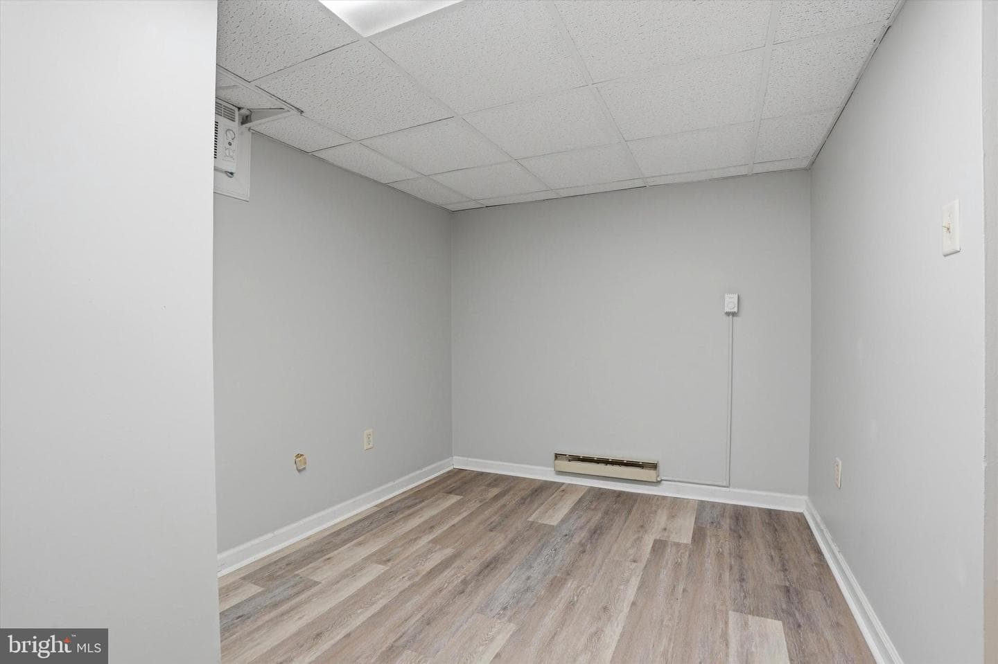 401 W Lancaster Ave photo 38
