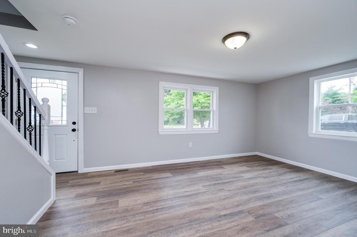 2626 W Philadelphia Avenue photo 35