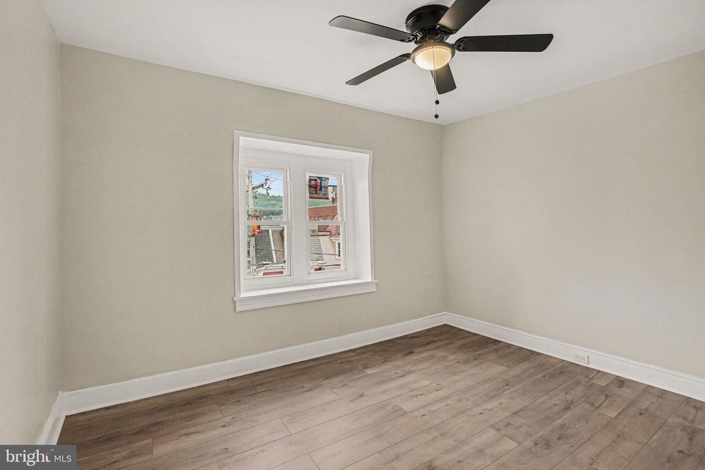 928 Rose Street photo 21