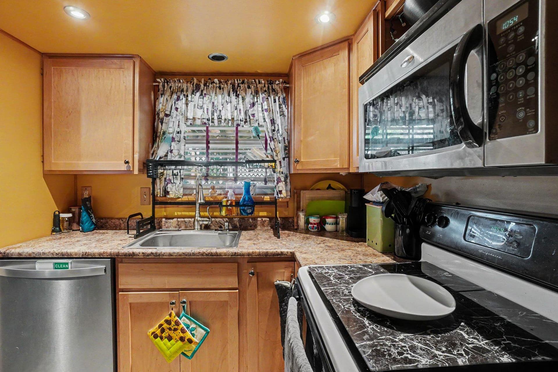 229 Northmont Avenue photo 8