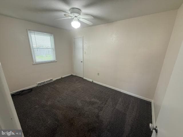2230 Monroe photo 11