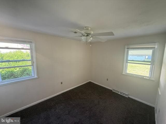 2230 Monroe photo 9