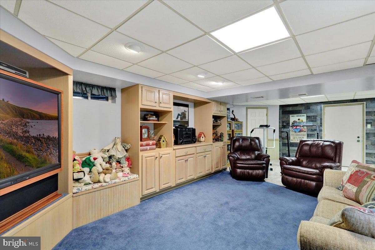1645 Reading Boulevard photo 27