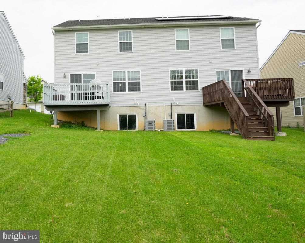 1243 Fairmont Avenue photo 6