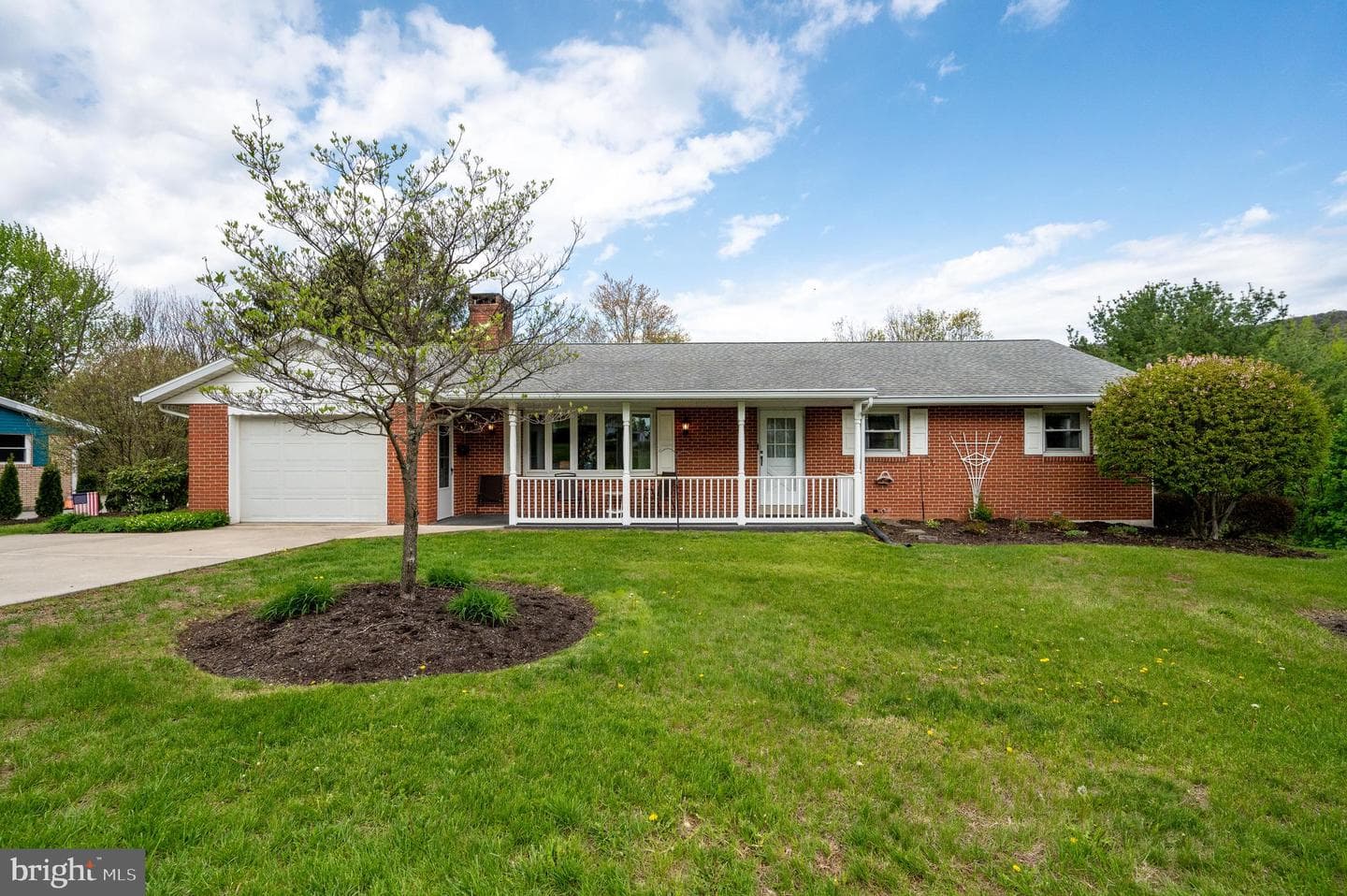 801 N Crescent Avenue